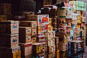Taconic Volunteers at Local Foodbank